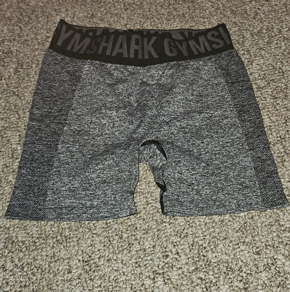 Gymshark shorts and capri size xs